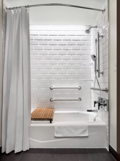 Bathroom 4, Four Points by Sheraton San Francisco Bay Bridge, Alameda