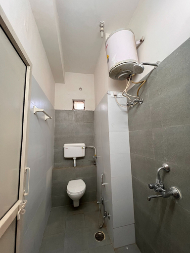 Bathroom 3, The Patel Stadium Hotel, Ajmer