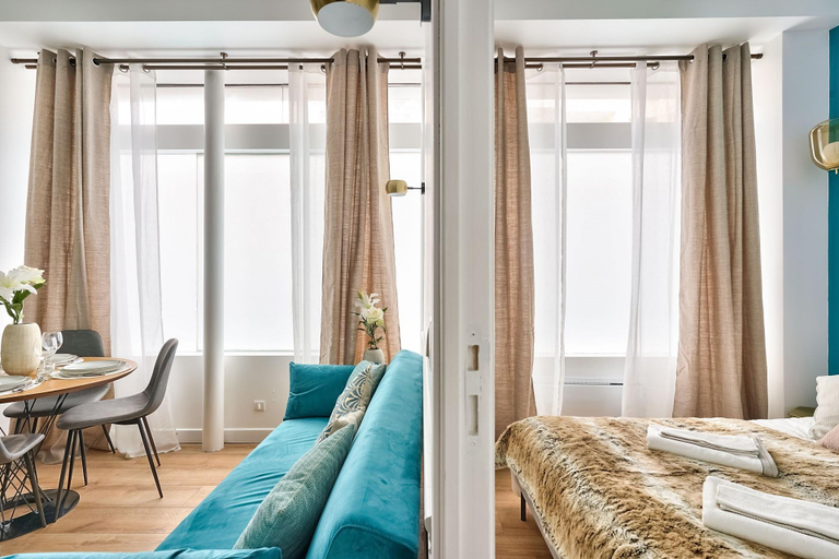 Others 4, NEW ! Stunning 2BR Apt in the Heart of Paris 15, Paris