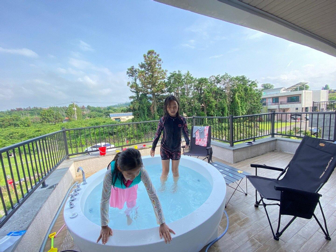 Sport & Beauty 3, Open! East Jeju_Indoor Pool Villa Seonheul, Drawing Jeju_Dongbaek Dongsan and Hamdeok Seoubong Beach Nearby, Jeju