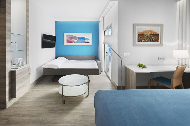 Bedroom 4, Elba Lanzarote Royal Village Resort, Las Palmas
