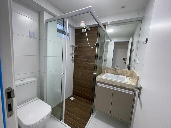 Bathroom, Apto pé na areia Ponta de Campina-PB, Cabedelo