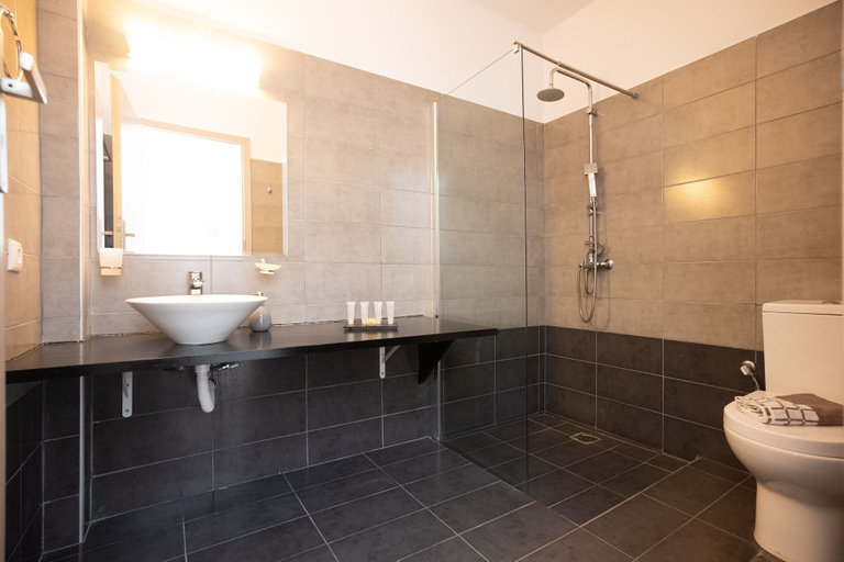 Bathroom, Experience Ruby Paradise w Shared Pool, South Aegean