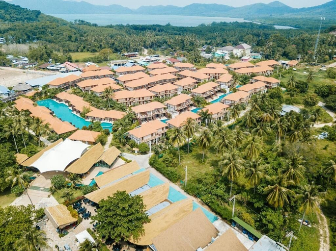 Exterior & Views 2, Blue Bay Resort, Ko Yao District