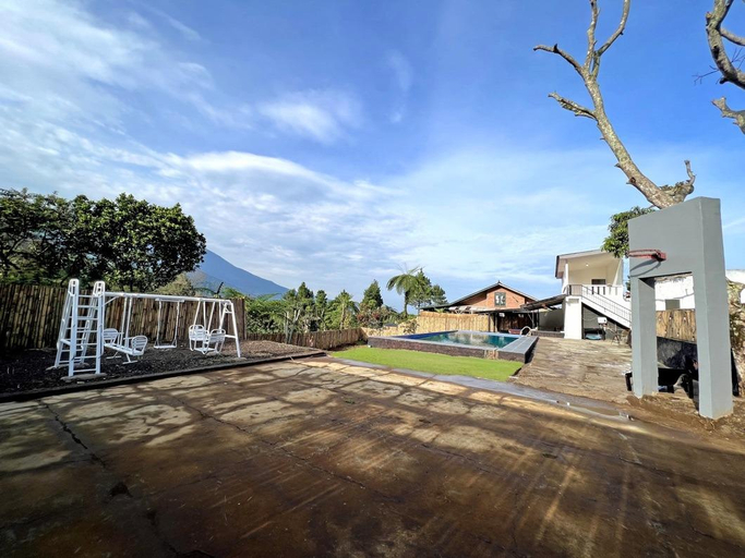 Exterior & Views 1, Villa Velsen, Bogor