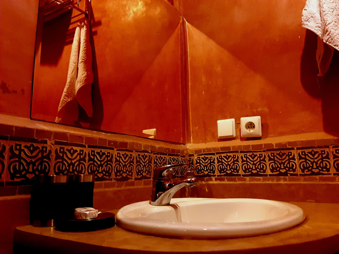 Bathroom 3, Riad Radia, Marrakech