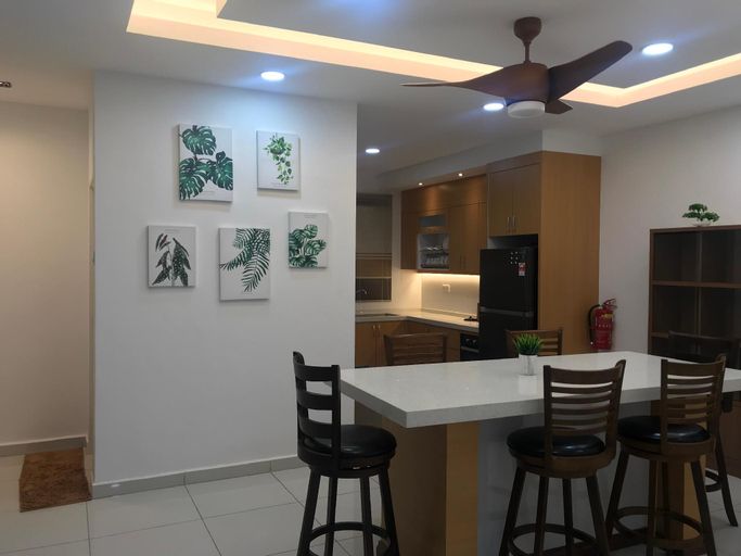 Food & Drinks, Perdana Hill Villa (4 bedrooms private bathroom), Lahad Datu