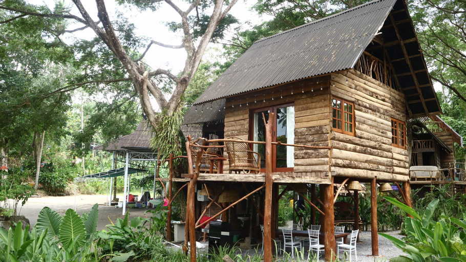 Exterior & Views 1, Uma Villa Manado, Manado