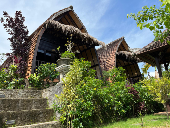 holy hills inn bungalow nusa penida, Klungkung