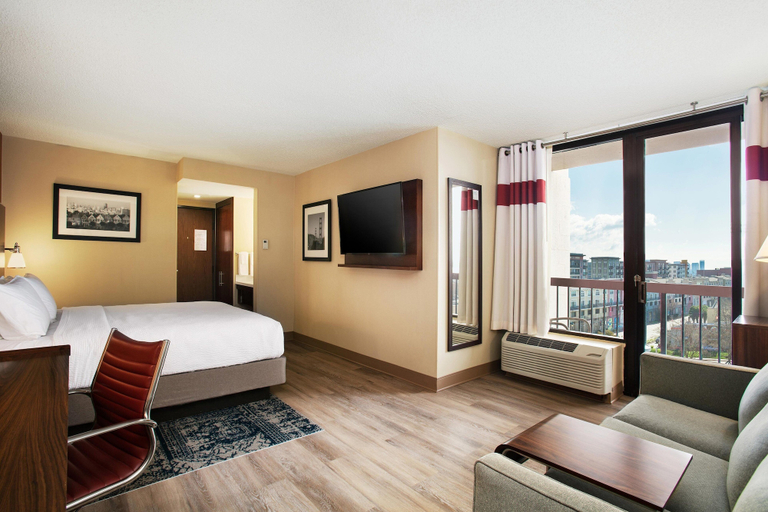 Bedroom 3, Four Points by Sheraton San Francisco Bay Bridge, Alameda