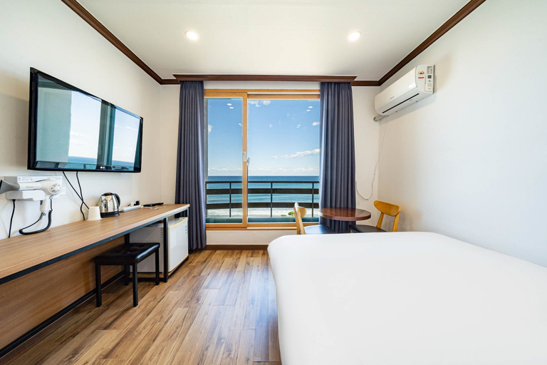 Bedroom 2, Yangyang Eight, Yangyang