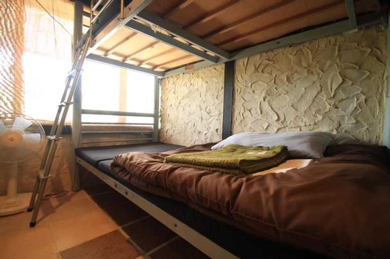 Bedroom 4, Taketomijima Guesthouse & Jetaime - Hostel, Taketomi