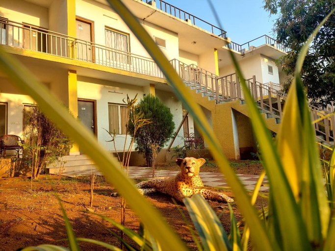 Exterior & Views 2, Gir Jungle Lodge, Gir Somnath