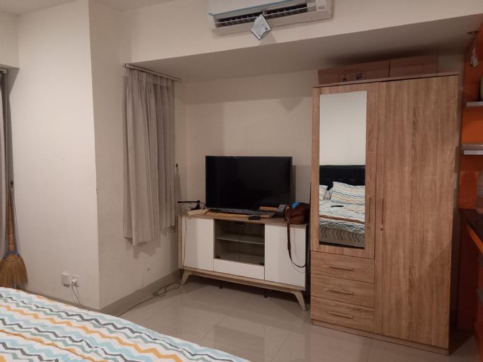 Bedroom 2, Apartemen Grand Kamala Lagoon Bekasi Free Wifi, Bekasi