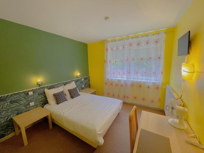 Bedroom 4, Hôtel Le Ronchamp, Haute-Saône