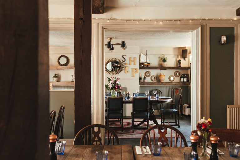 Food & Drinks 5, The Ship Inn, East Sussex