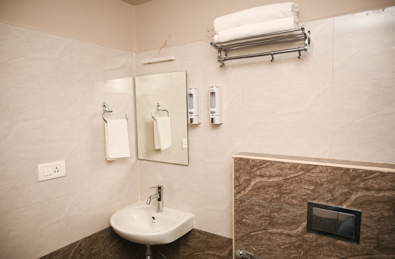 Bathroom 3, Bohaus by Hyphen, Bangalore