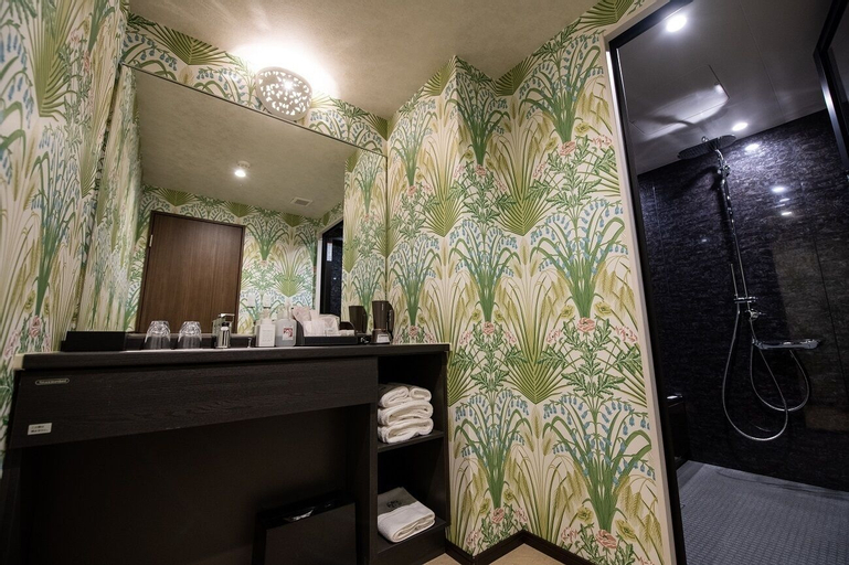 Bathroom 5