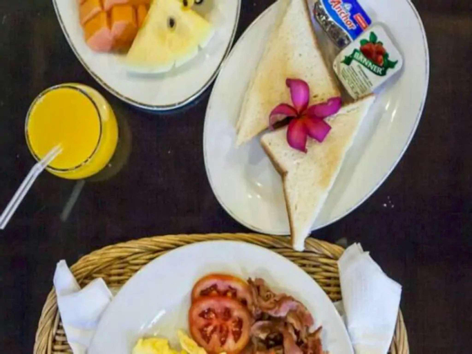 Food & Drinks 7