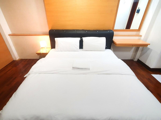 Bedroom, HERITAGE 10 HOMESTAY Studio 4Pax, FREE WIFI, Seri Kembangan