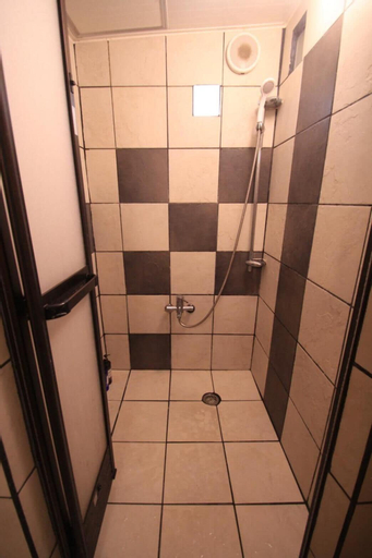 Bathroom 6