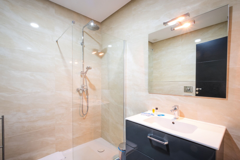 Bathroom 4, Asilah 32, Tanger-Assilah