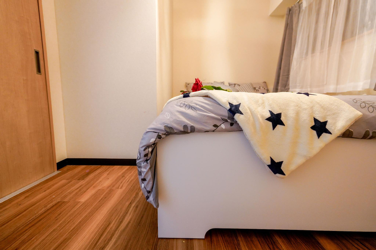 Bedroom 2, Okachimachi Station 6 min, Ueno Station 10 min BC, Taitō