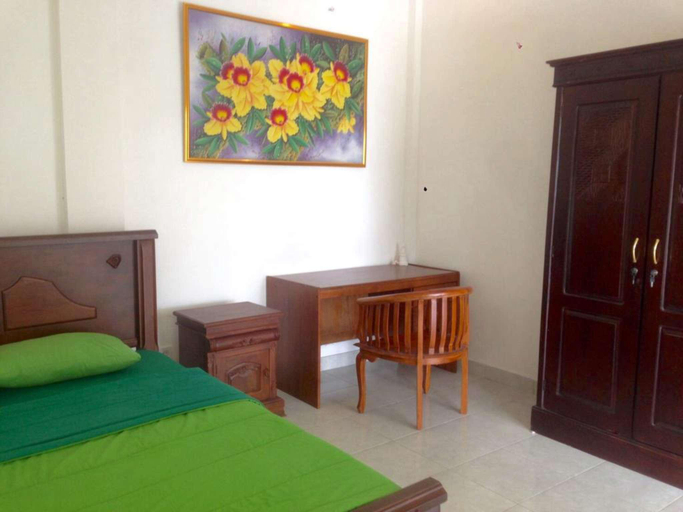 Bedroom 2, Deluxe room with bathtub and AC 2, Gianyar