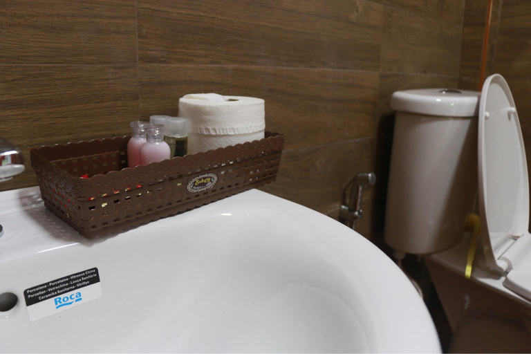 Bathroom 3, Chill House 24, Don Muang
