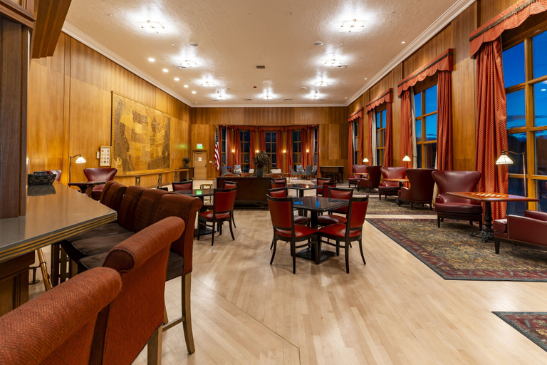 Food & Drinks 5, Mammoth Hot Springs & Cabins - Inside the Park, Park