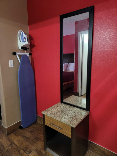 Others 5, Texas Inn & Suites Raymondville, Willacy