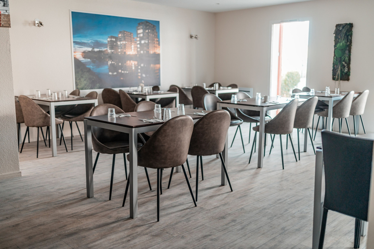 Food & Drinks 5, Brit Hotel Confort Saint-Lô, Manche