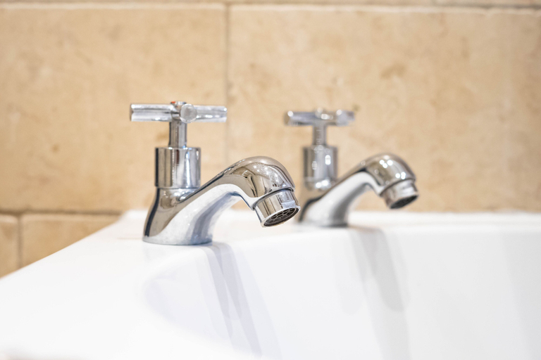 Bathroom 4, Glenfall Place, Gloucestershire