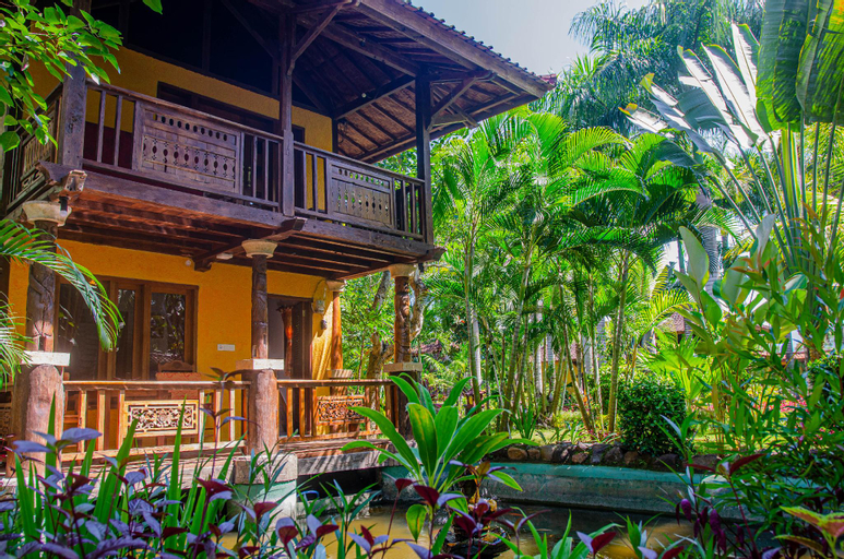 Traditional House, Balcony, Garden View, Lombok