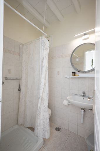 Bathroom, Gorgeous Rustic Cave wDreamy Shared Pool, South Aegean