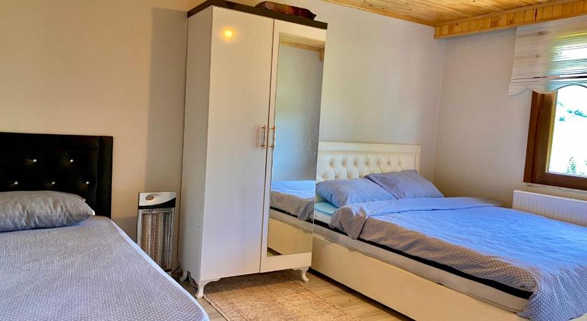 Bedroom 3, Persembe House, Niksar