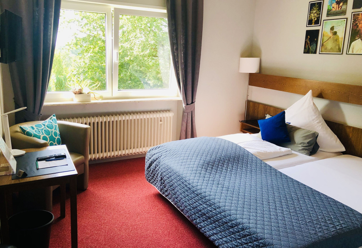 Bedroom 5, Gasthof Berghof, Aschaffenburg