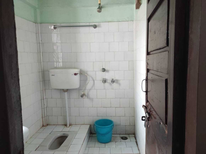 Bathroom 3, Duda Lodge, Lohit