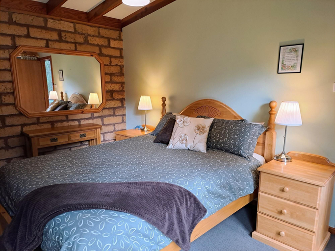 Bedroom 4, Yelverton Brook Conservation Sanctuary, Busselton