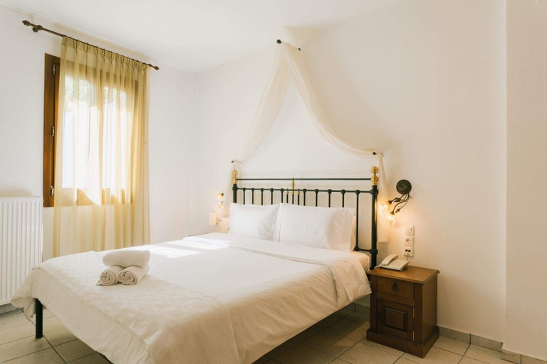 Bedroom 3, Archontiko Anemos, Thessaly