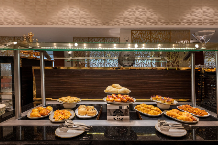 Food & Drinks 5, Nivel Hotel