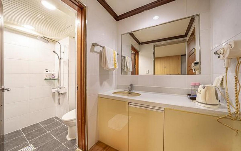 Bathroom 5, Anseong Nodo, Ansoeng