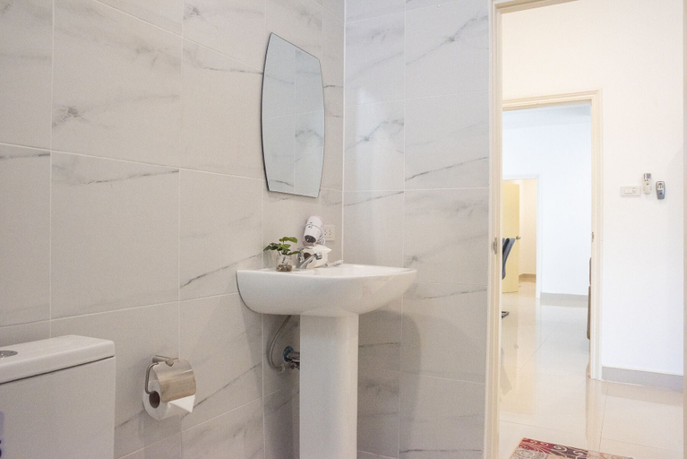 Bathroom, 6 Bedroom Tropical Pool Villa - V6, Bang Lamung