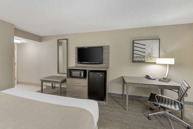 Bedroom 3, Best Western Plus Executive Inn, Los Angeles