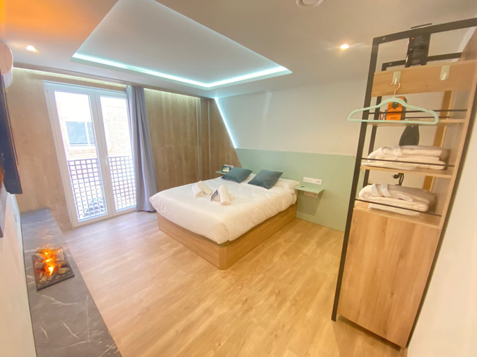Bedroom 2, Futurotel Spa Garden, Granada