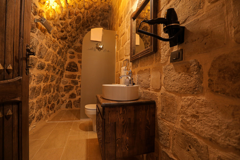 Bathroom 5, Ankahan Konağı, Kızıltepe