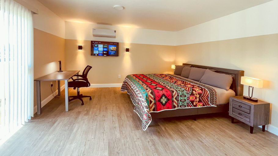 Bedroom 2, White Orchid Apartments, Lee