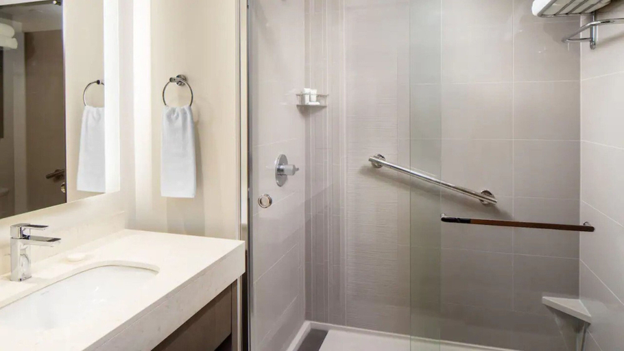 Bathroom 5, Hyatt Place North Scottsdale, Maricopa