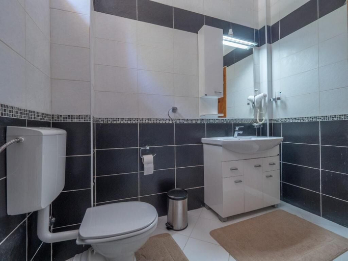 Bathroom 3, Family Retreat Bozovic