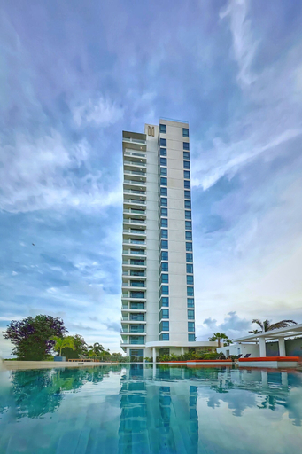 Exterior & Views 2, Mullet Bay Suites: Your Luxury Stay Awaits